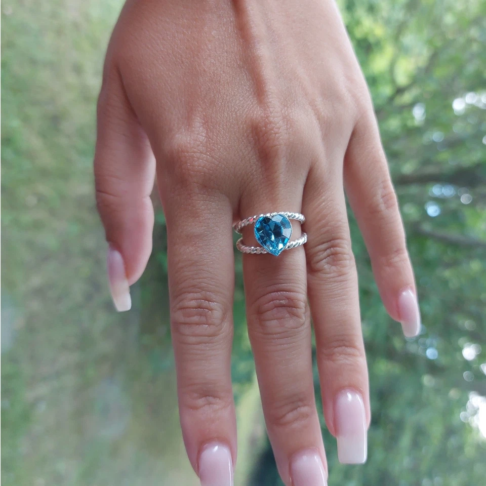 Herz Ring mit Swarovski Kristall, Strass Ring, Cocktail Ring Herz Schmuck Gesche - Bild 2 von 4