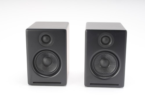 Audioengine A2+ Altoparlanti Premium Alimentati Nero Satinato - AS IS