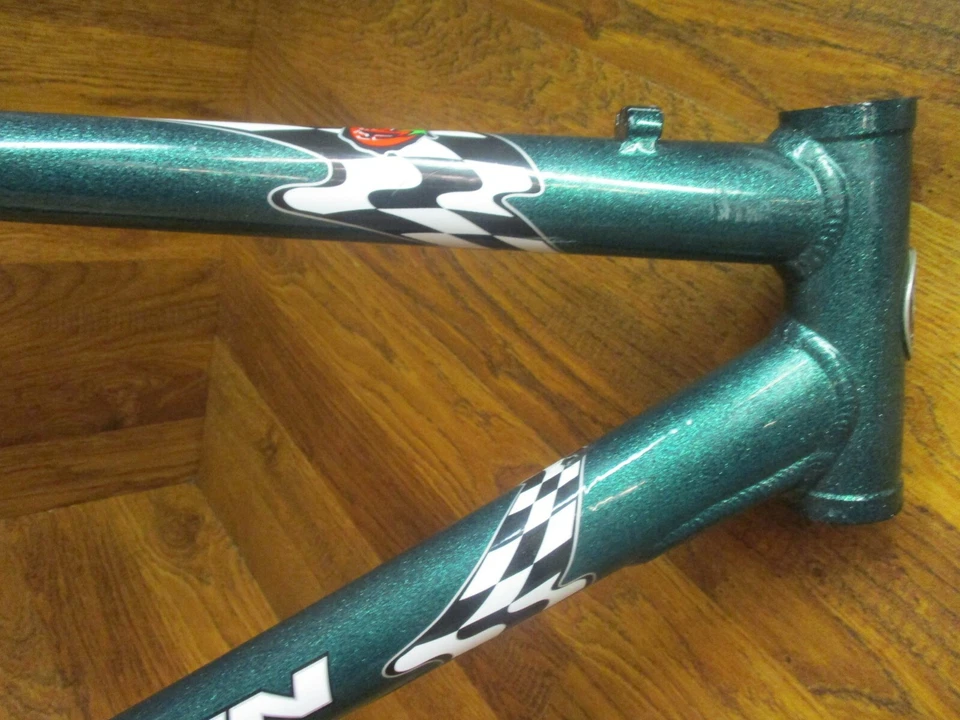 RARO MARCO MTB VOLADIZO VERDE 26" BOTE DE LUBINA DE COSECHA PROPIA SCHWINN VINTAGE  Foto 2 de 4