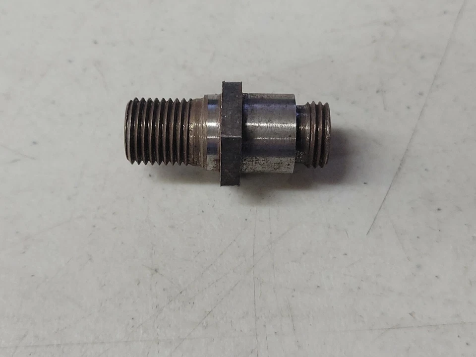 Perno pivote de engranaje loca Homelite 57770 para motosierras Foto 3 de 4