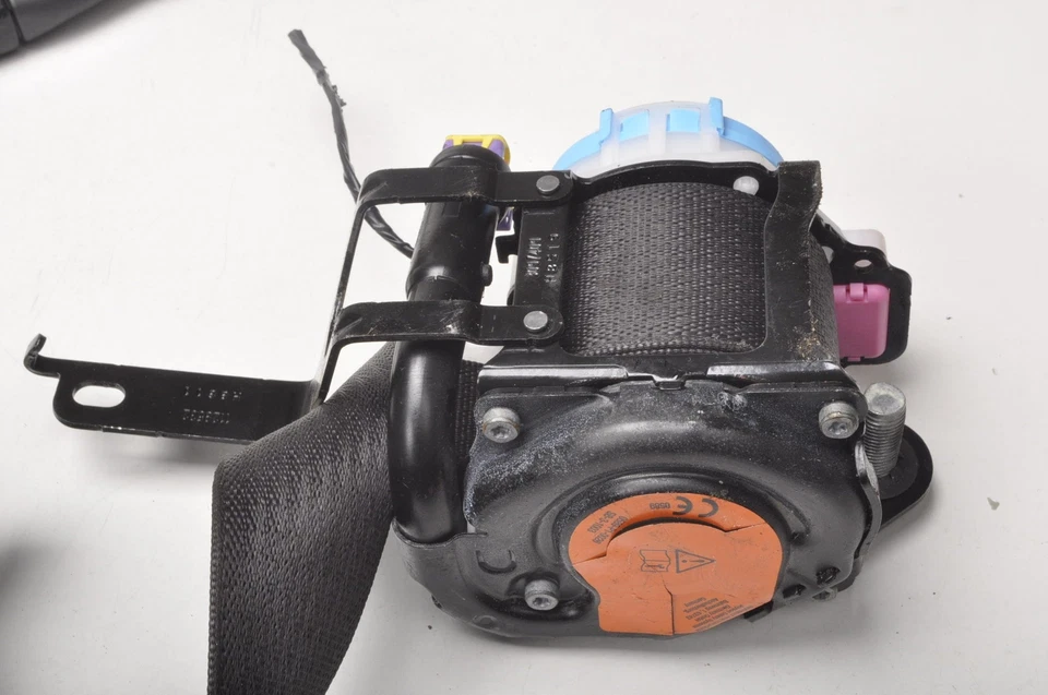 Sicurezza Cintura Anteriore Destra OPEL INSIGNIA II B 1.5 16V 165PS 23464716 - Immagine 4 di 4