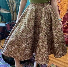 VTG 1950s Quilted Paisley Abstract Circle Skirt