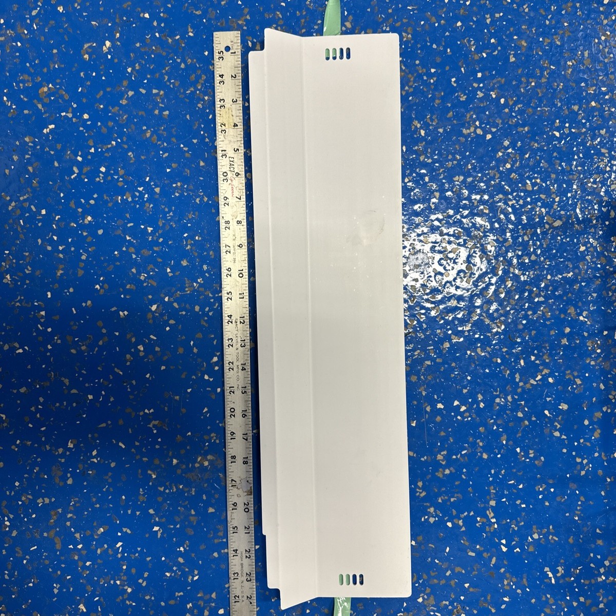 Bosch Dishwasher Toe Kick Plate Plastic 446633 350320 448741