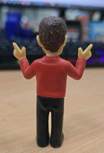 The Wiggles Simon Red Wiggle Mini PVC Figure 2013 Wicked Cool Toy - Cake Topper - Picture 2 of 3