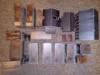 Plast Craft ColorED Miniature Terrain Lot Of Buildings Walkways Used 28mm-32mm