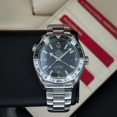 OMEGA Seamaster Planet Ocean GMT  Oreo  43.5 | Ref. 215.30.44.22.01.001 FULL SET