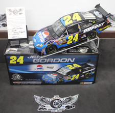 2008 Jeff Gordon Pepsi Dupont COT 1/24 Action Diecast Autographed