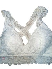 No Boundaries large White Lace Bralette Crisscross Straps padded wireless
