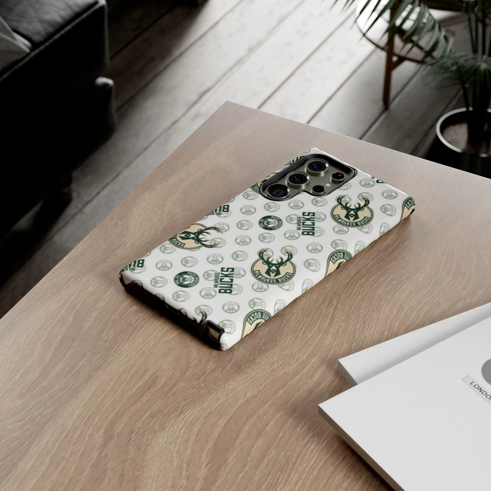 Milwaukeee Bucks iPhone Cases