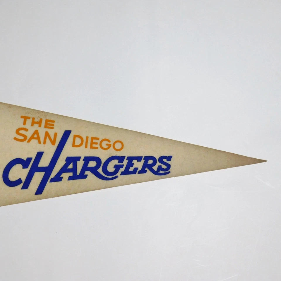 Vintage Original 1970s SAN DIEGO CHARGERS NFL Helmet Logo Full Size Pennant Flag - Image 4 of 4