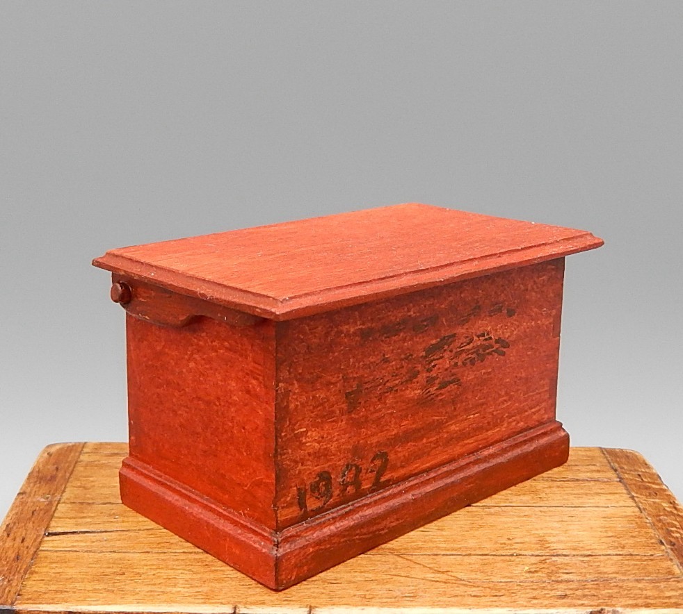 Vintage Don Perkins Early American Chest No 1 Artisan Dollhouse Miniature 1:12