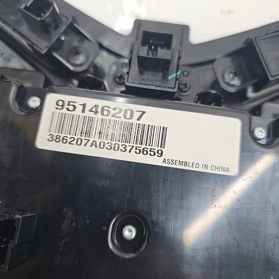 2012-2016 Chevrolet Cruze Ac Heater Climate Control 95146207 E974O - Image 3 of 3