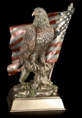 Adler Figur sitzt vor US Flagge - USA Deko Dekofigur Souvenir Amerika - Veronese