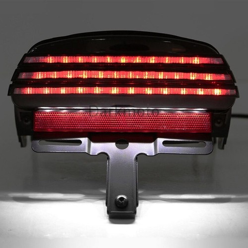 Soporte de señal de giro con luz trasera LED para guardabarros de tres barras ahumados se adapta a Harley Softail - Imagen 12 de 12