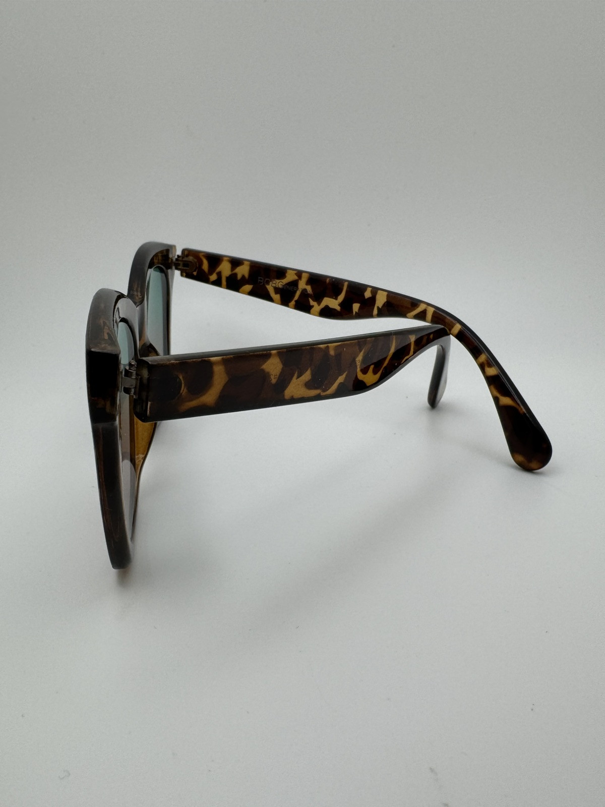 SUNGLASSES BCBGENERATION BG3069CE - image 3