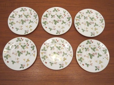 Set of 6 Wedgwood Bone China Wild Strawberry Bread & Butter Plates 6 