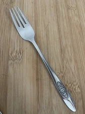 SPRING VALLEY Oneida 1881 Rogers Stainless Black Rose DINNER FORK 7.25"