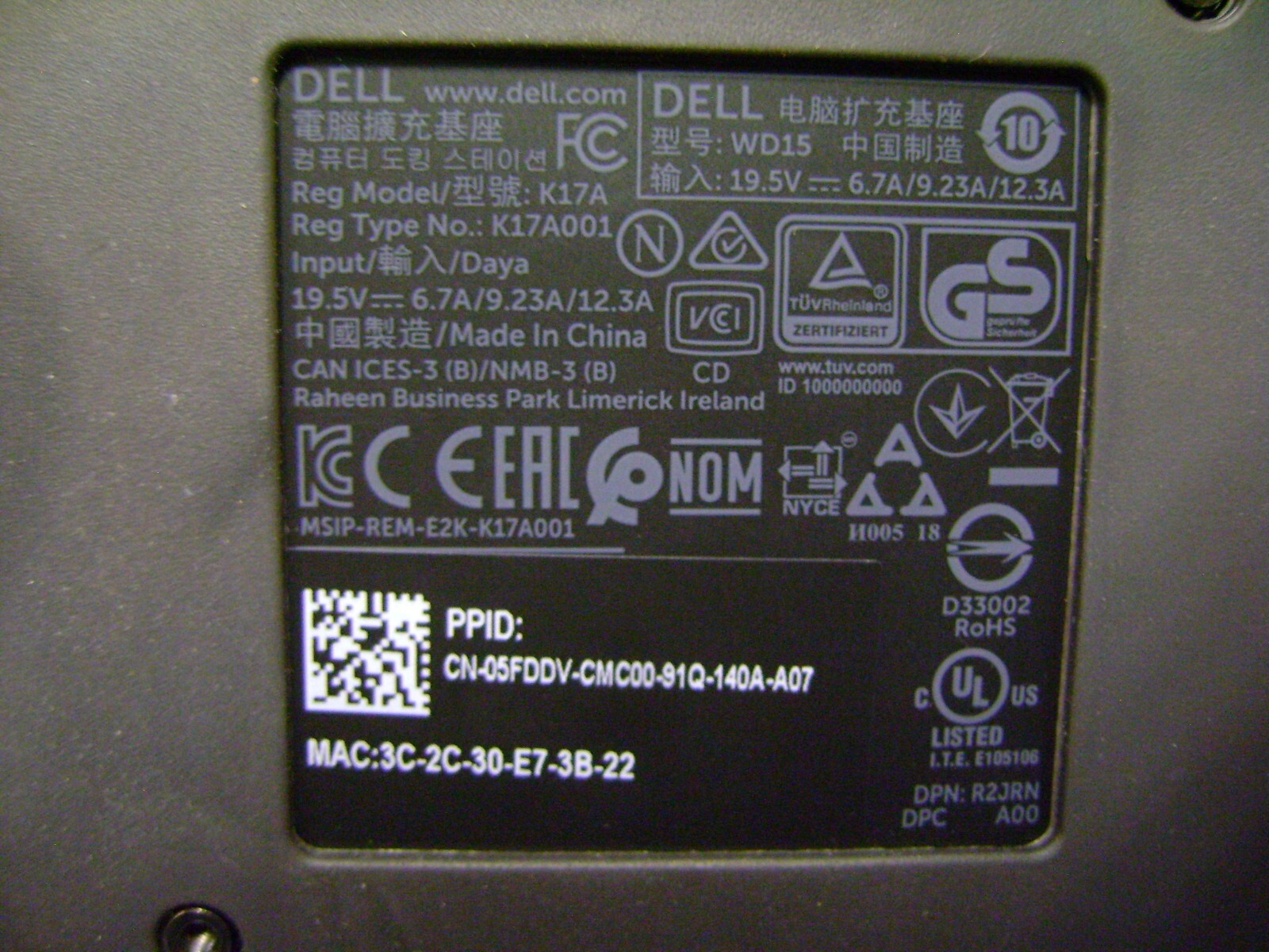 dell-wd15-k17a-docking-station-la130pm121-130w-psu-split-in-usb-c