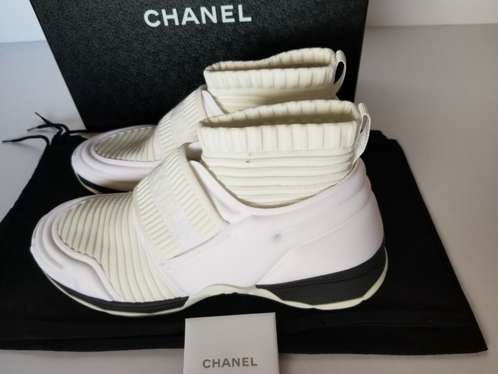 NEW Chanel 17B White Stretch Sock CC Logo Trainer Sneakers RUN SMALL 38.5 /  8.5