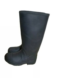memory foam black boots