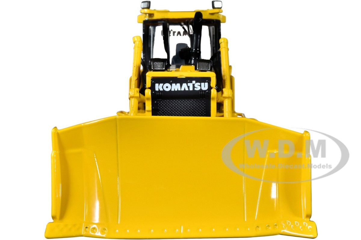 KOMATSU D65EX-17 SIGMADOZER W/RIPPER 1/50 DIECAST MODEL BY FIRST