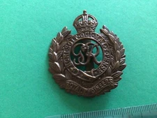 Vintage military cap badge clearance one item as shown A14903