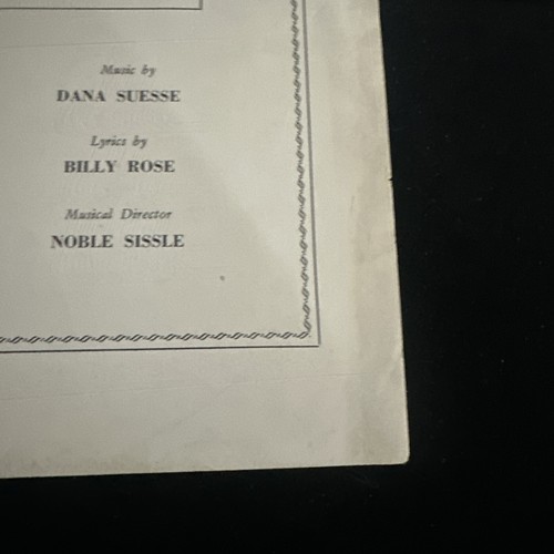 Jackie Gleason Signed Venus on the Half Shell Program -Honeymooners- JSA XX25181 - Picture 3 of 7