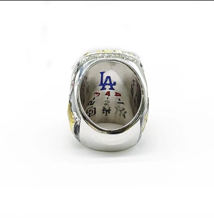 2024 LA DODGERS WORLD SERIES CHAMPIONSHIP RING Freddie Freeman Mvp