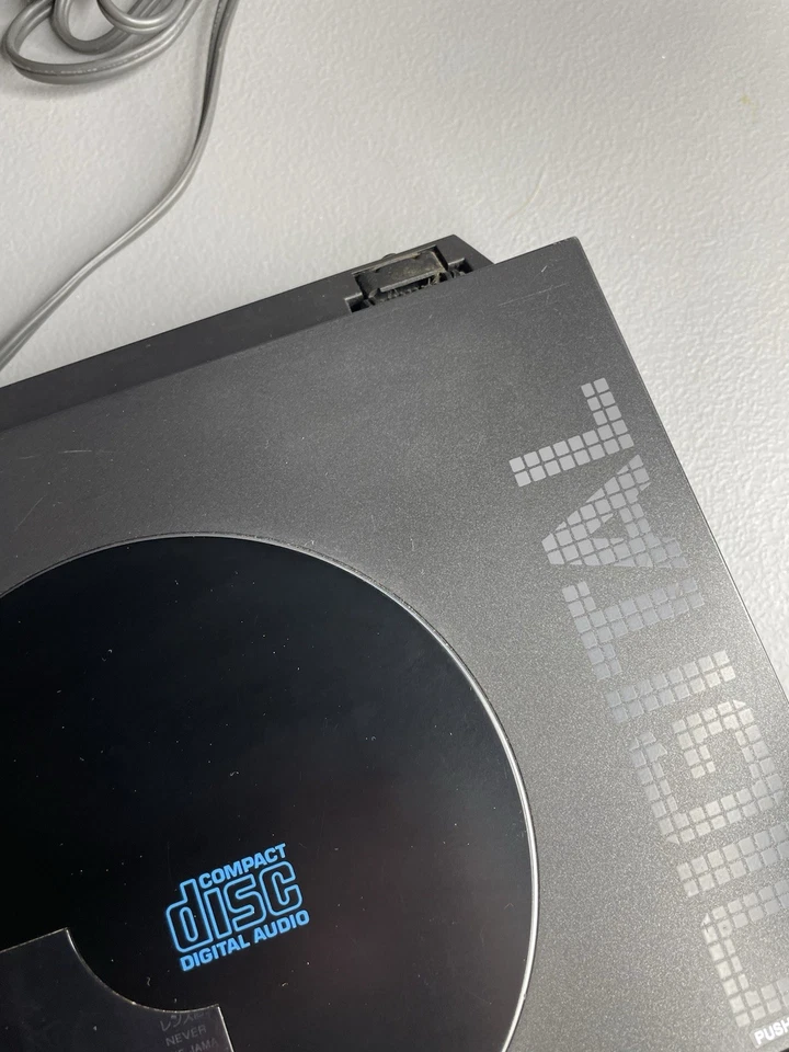 Vintage 1986 RARE SONY CDP-7F CD/CDR Deck/Player Japan EXCELLENT CONDITION - Image 3 of 4