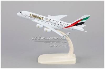 16cm Emirates Airbus A380 A6-EDD Modell Flugzeug Legierung Dekor Sammlerstück
