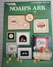 NOAH'S ARK  Counted Cross Stitch Leaflet by Leisure Arts # 327 RARE