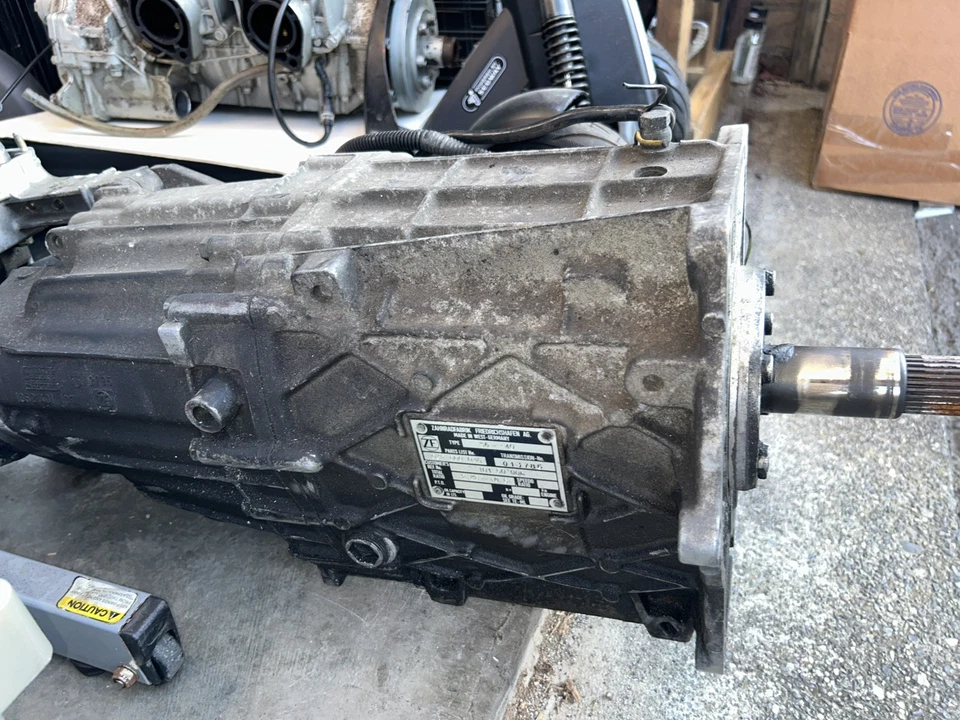 Corvette C4 ZF 6 Speed Manual Transmission S6-40 1052000036 L98 Lift Ring 90-91 - Изображение 2 из 4