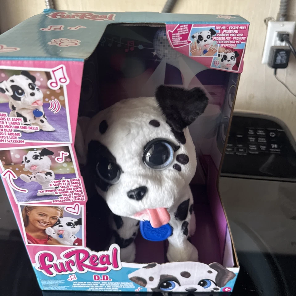furReal D.D. My Dancin’ Dálmata, Peluche interactivo de 8 pulgadas, para niños y niñas Foto 2 de 4