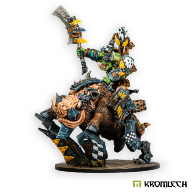 Kromlech Ork Wild Tribez Kriegshäuptling auf Cyboar (1) Brandneu KRM205