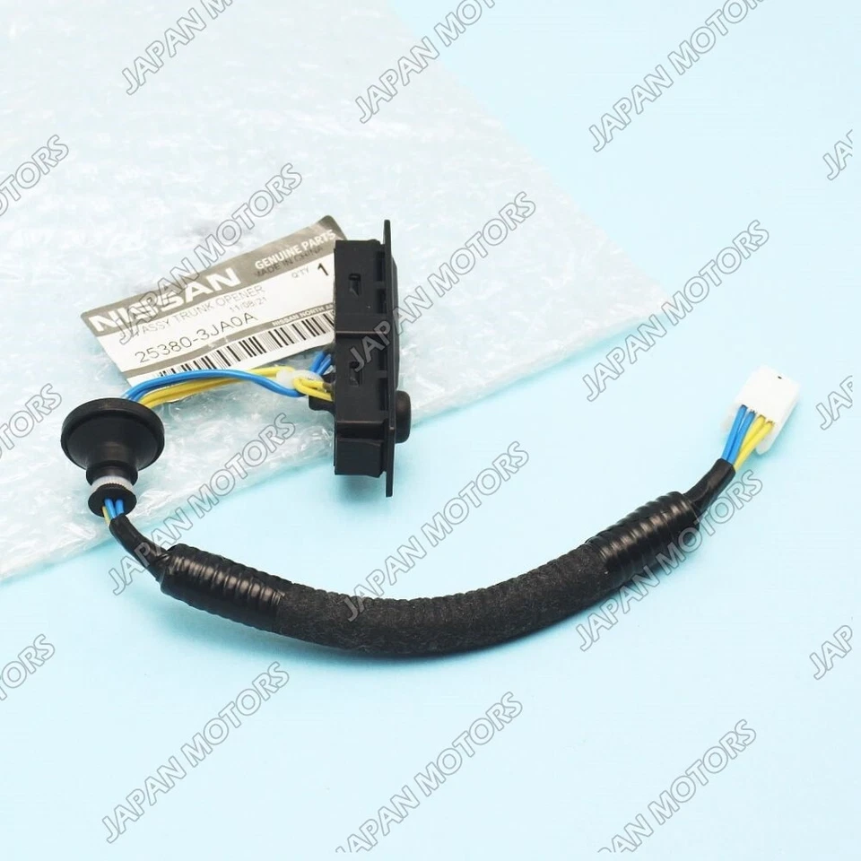 New 💯 Genuine Nissan Pathfinder Infiniti QX60 Tailgate Release Open Switch Assy - Image 3 of 4