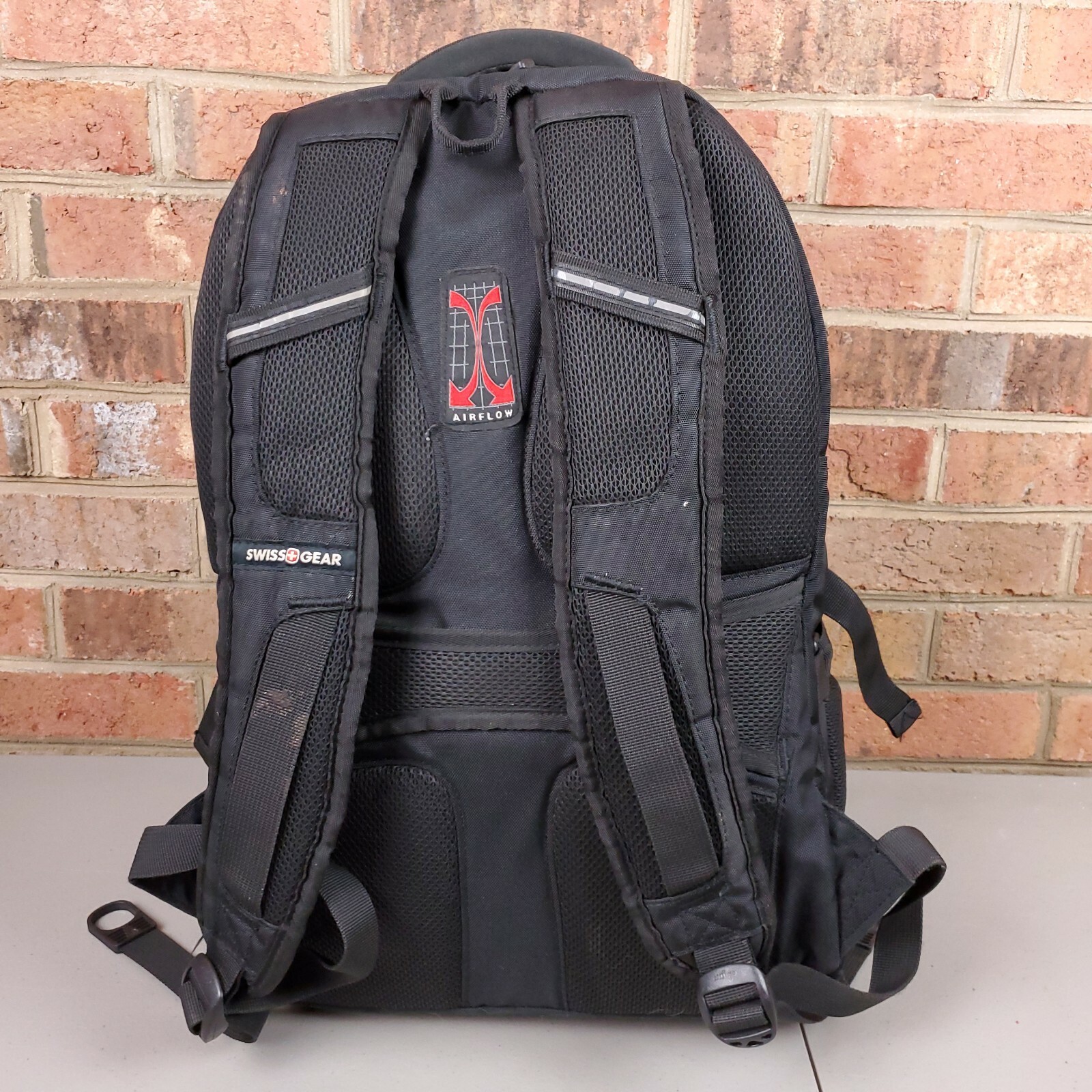 swissgear scansmart laptop backpack sa2769
