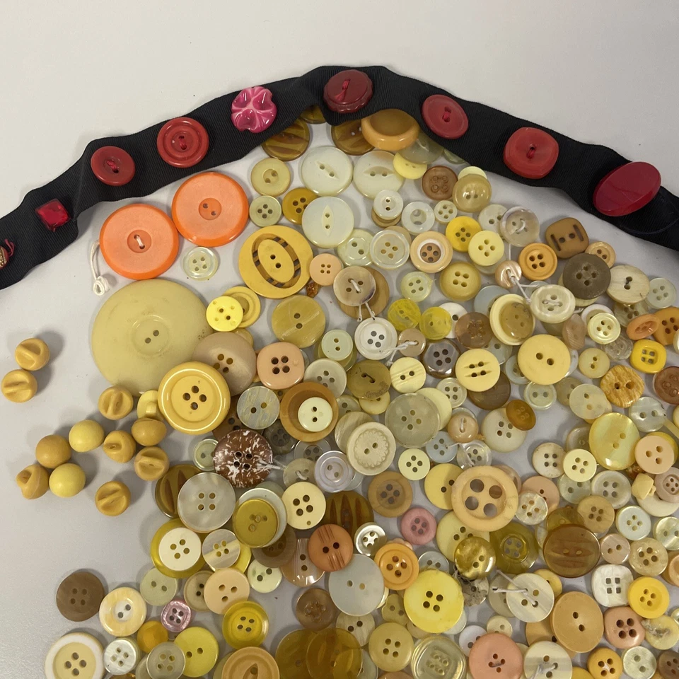 Vintage Buttons Black Yellow Orange Tan Peach  Plastic Assorted 4,2 Hole Shank - Image 2 of 4