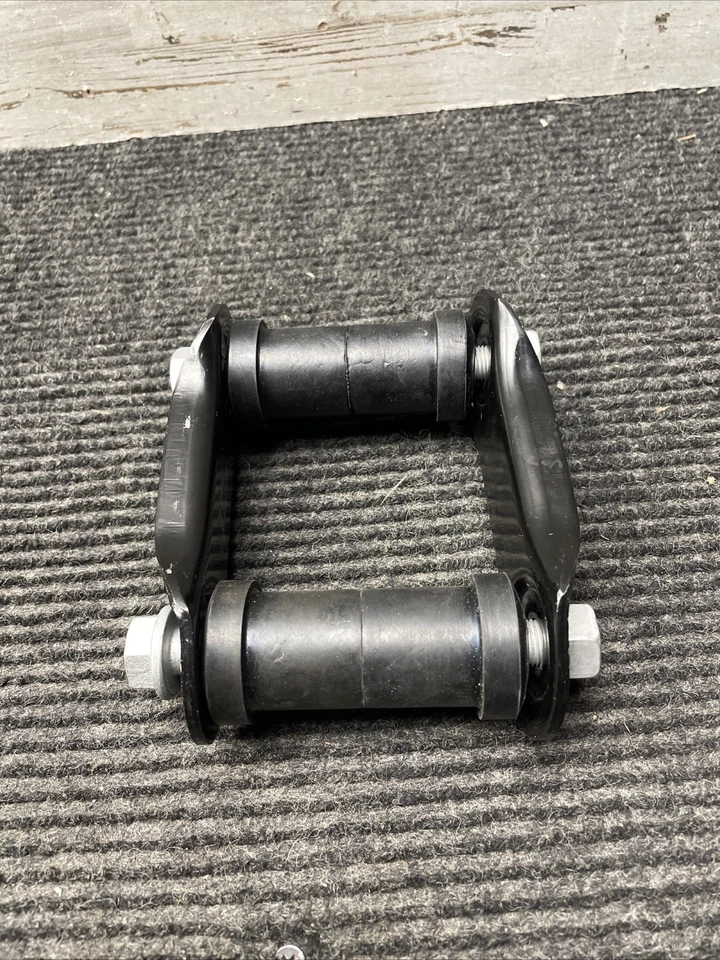 Grillete de resorte de hoja trasero derecho izquierdo Dorman 722-203 para Jeep Wrangler 1987-1995 Foto 3 de 3