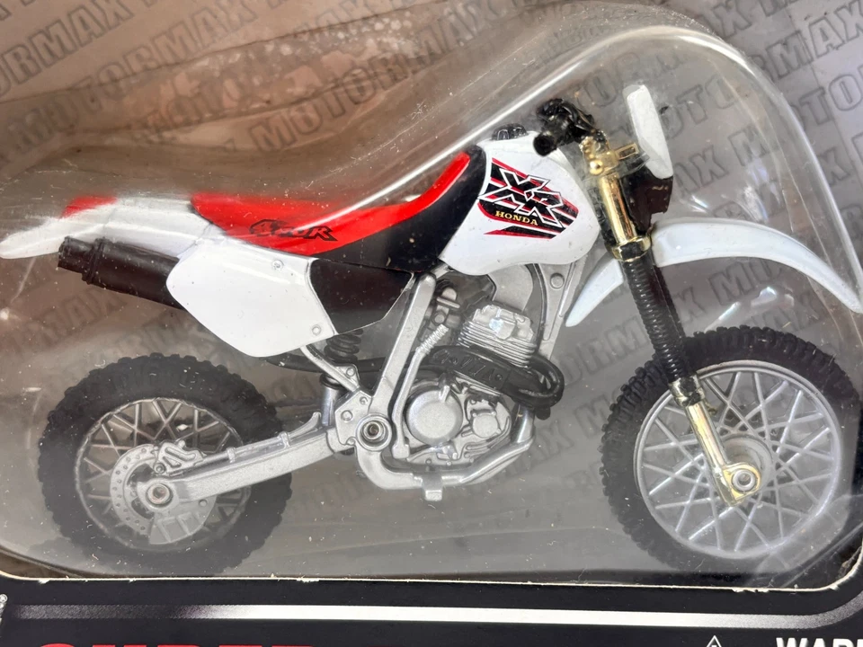 Yamaha Road Star Warrior 2002 1:18 Motor Max Die-Cast Model Boxed - Image 2 of 4