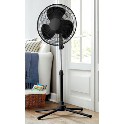 #ad 16quot; White Oscillating Pedestal Fan 120V Adjustable Tilting Angle Ventilation $24.95