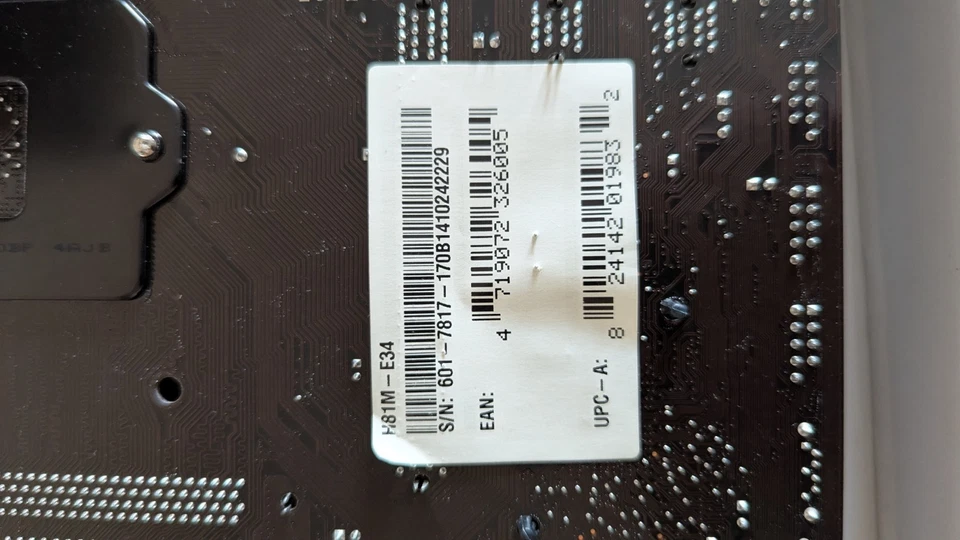 MSI H81M-E34 Mini-ATX LGA 1150 DDR3 HDMI VGA DVI Motherboard With I/O Shield ~ - Image 2 of 2