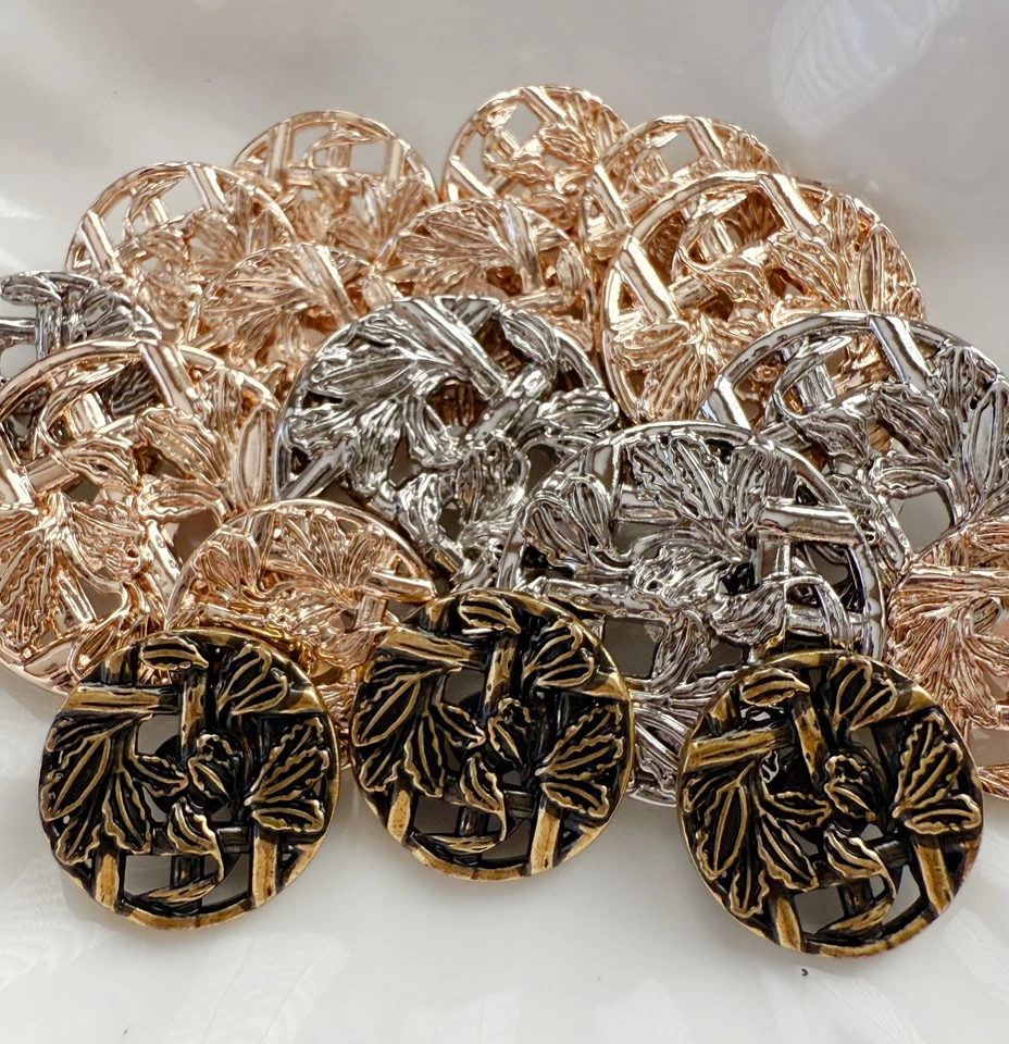 10PC Silver Leave Vines Metal Buttons with Shank 25mm - Image 3 of 4