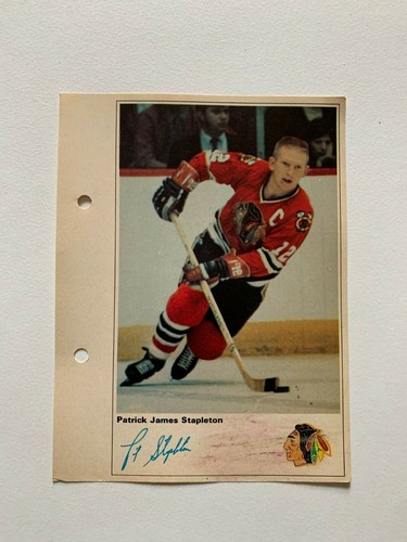 1971-72 Toronto Sun #81 Pat Stapleton - Chicago Blackhawks