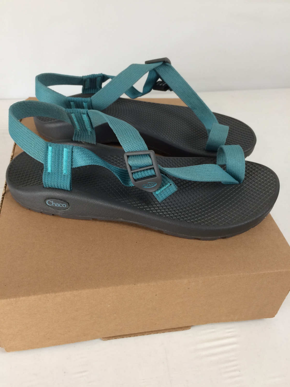Chaco Bodhi Womens Sport Sandals Porcelain Blue Size 9 Comfortable Durable