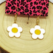 Cute New Yellow Gold Plated Enamel Daisy Flower Charm Hook Dangle Earrings II