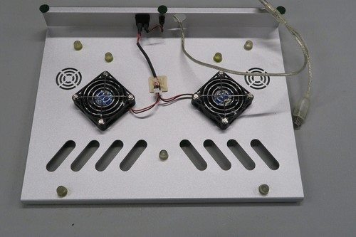Bytech USB Aluminum Notebook Laptop Cooling Stand - 第 2/2 張圖片