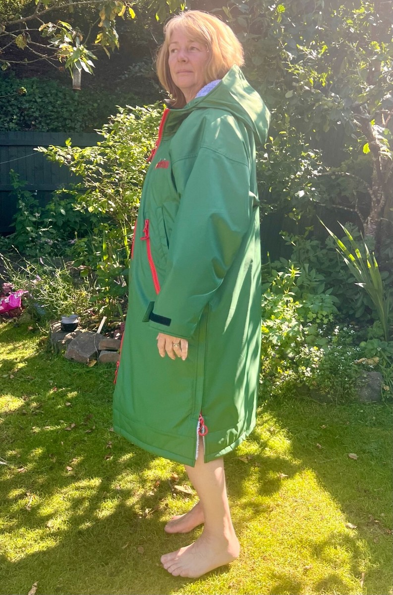 CLEARANCE SALE! Premium Equestrian Robe. Jalapeno Equine. Dry. Top quality CLEARANCE SALE! Premium Equestrian Robe. Jalapeno Equine. Dry. Top quality