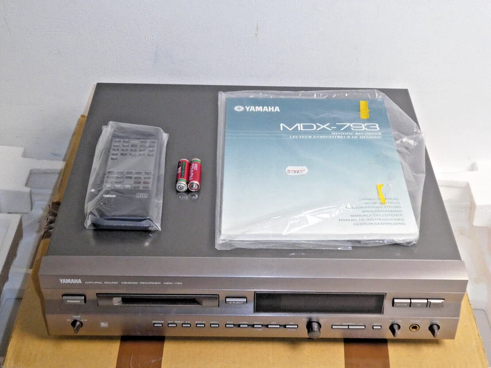 Yamaha MDX-793 High-End MiniDisc Recorder Titan, OVP, FB&BDA, 2 Jahre Garantie - Bild 4 von 4