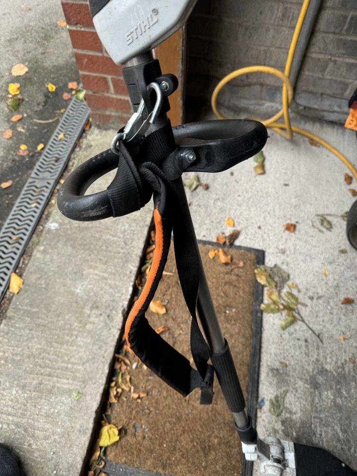 STIHL HLA 65 LONG REACH BATTERY CORDLESS HEDGE TRIMMER eBay