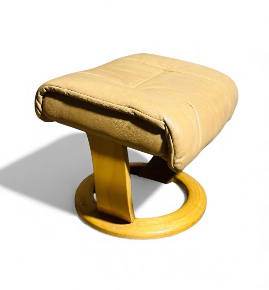 EKORNESS STRESSLES FOOTSTOOL LEATHER AND BEECH MAYFAIR RANGE - Image 2 of 4
